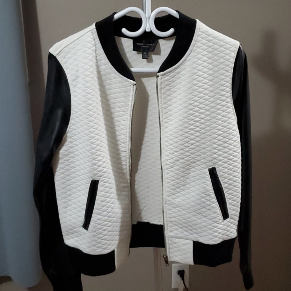 Jacket - Picture 3 of 3